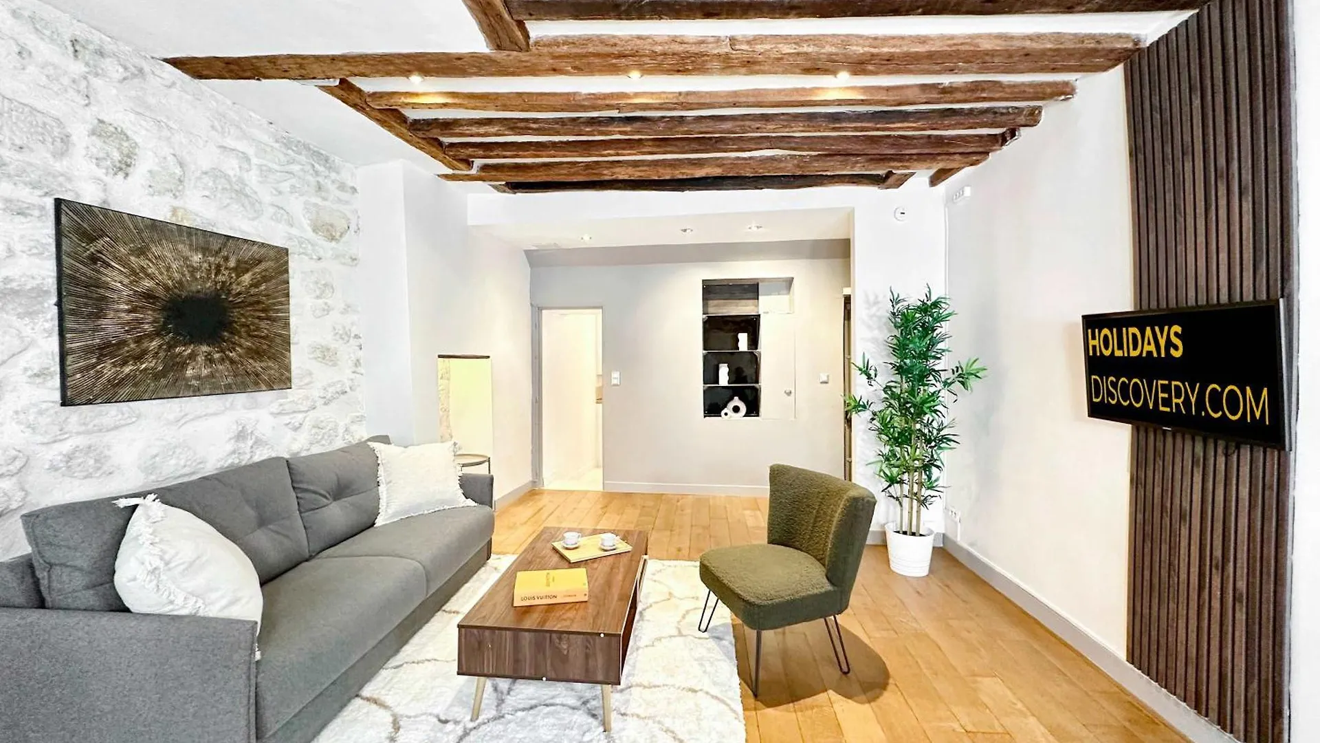 Appartamento Brand New In Le Marais Parigi