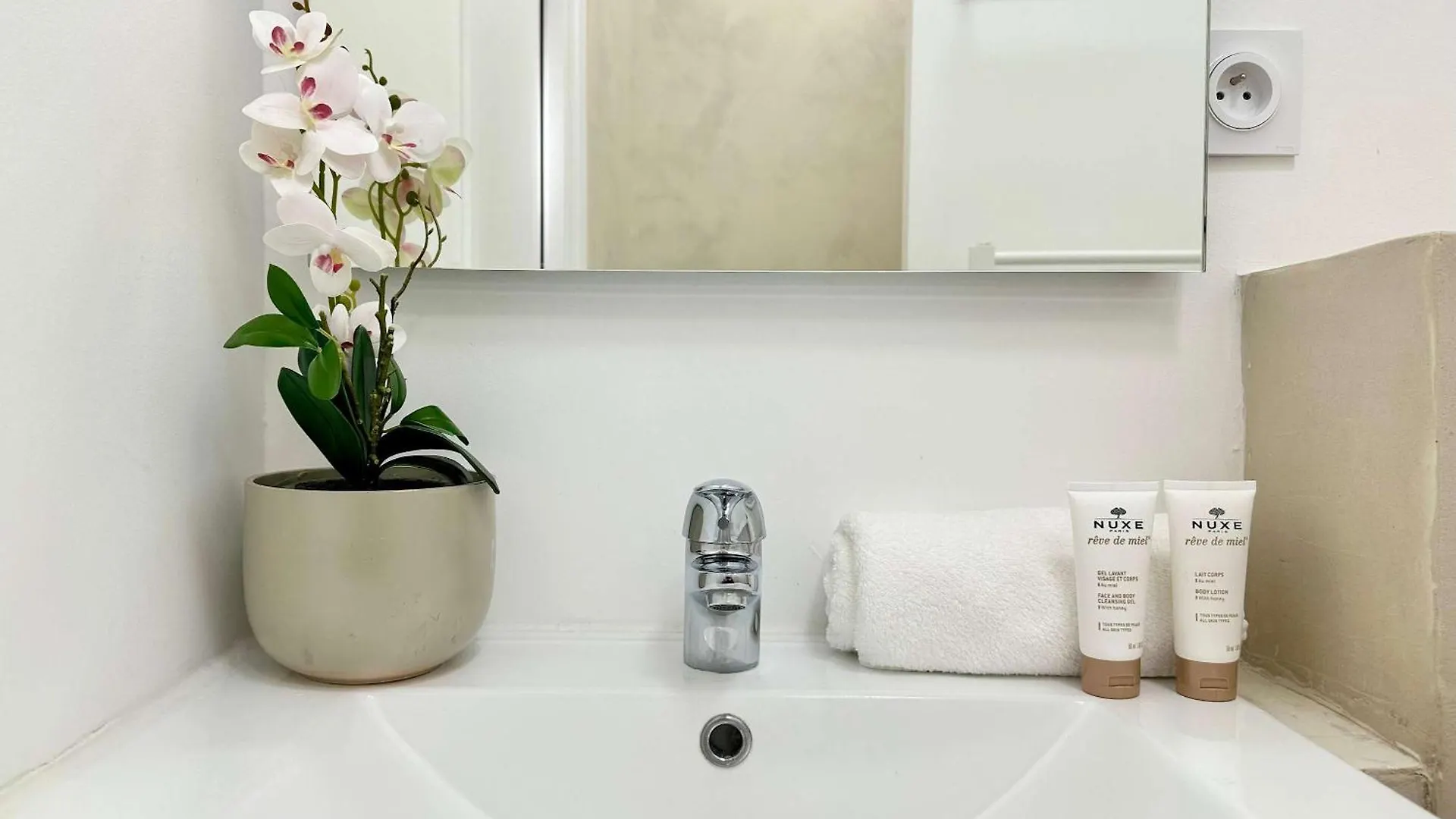 Appartamento Brand New In Le Marais